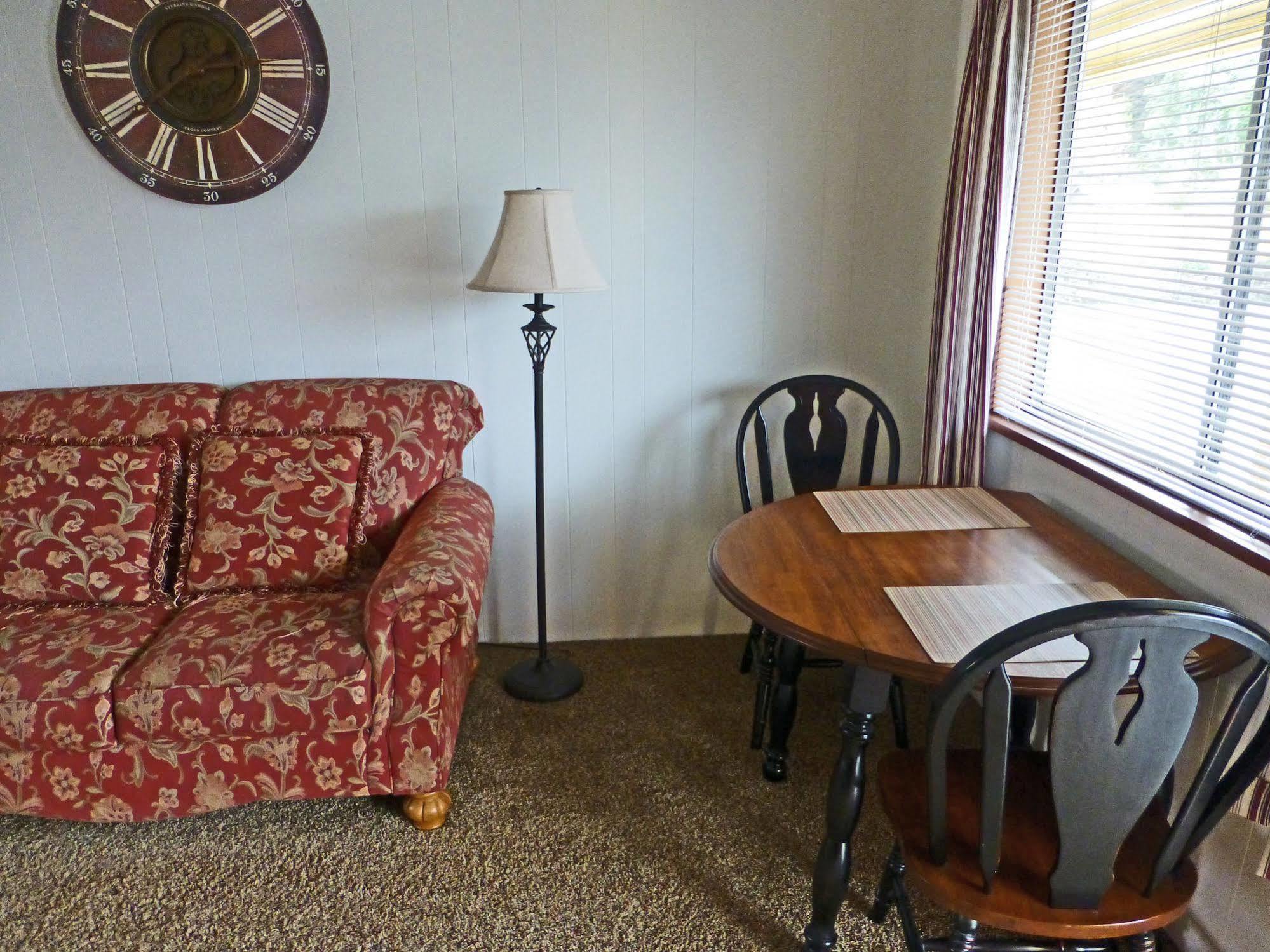 Redwood Suites Ferndale Extérieur photo